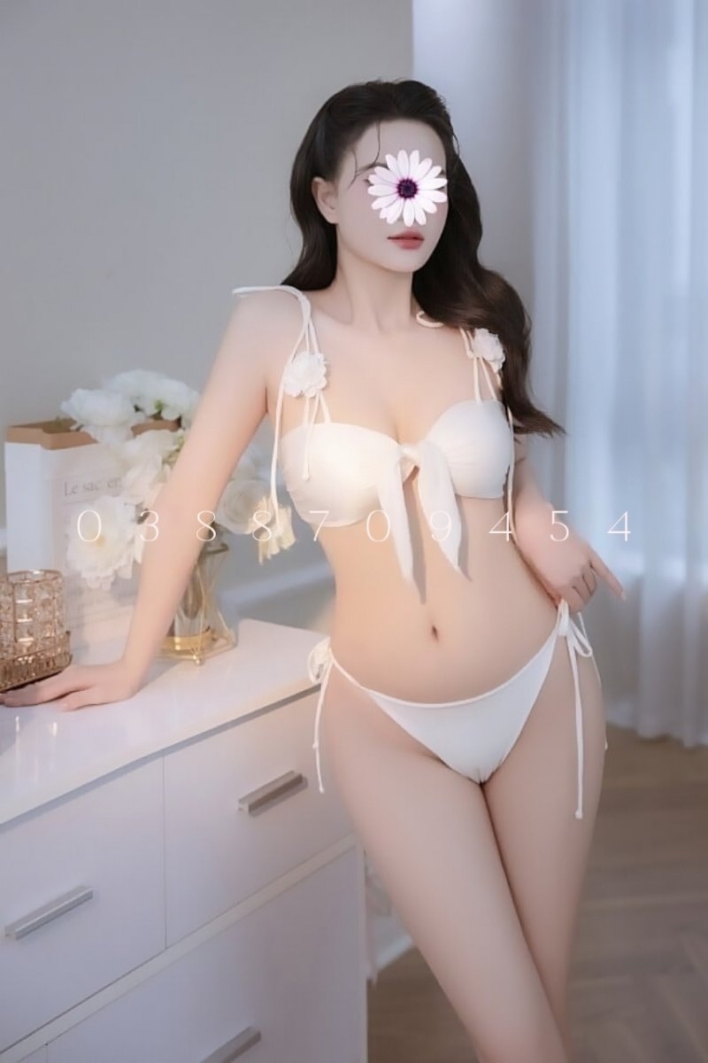 Quỳnh Anh - Siêu Phẩm Gái Xinh - Làm Tình Như Người Yêu