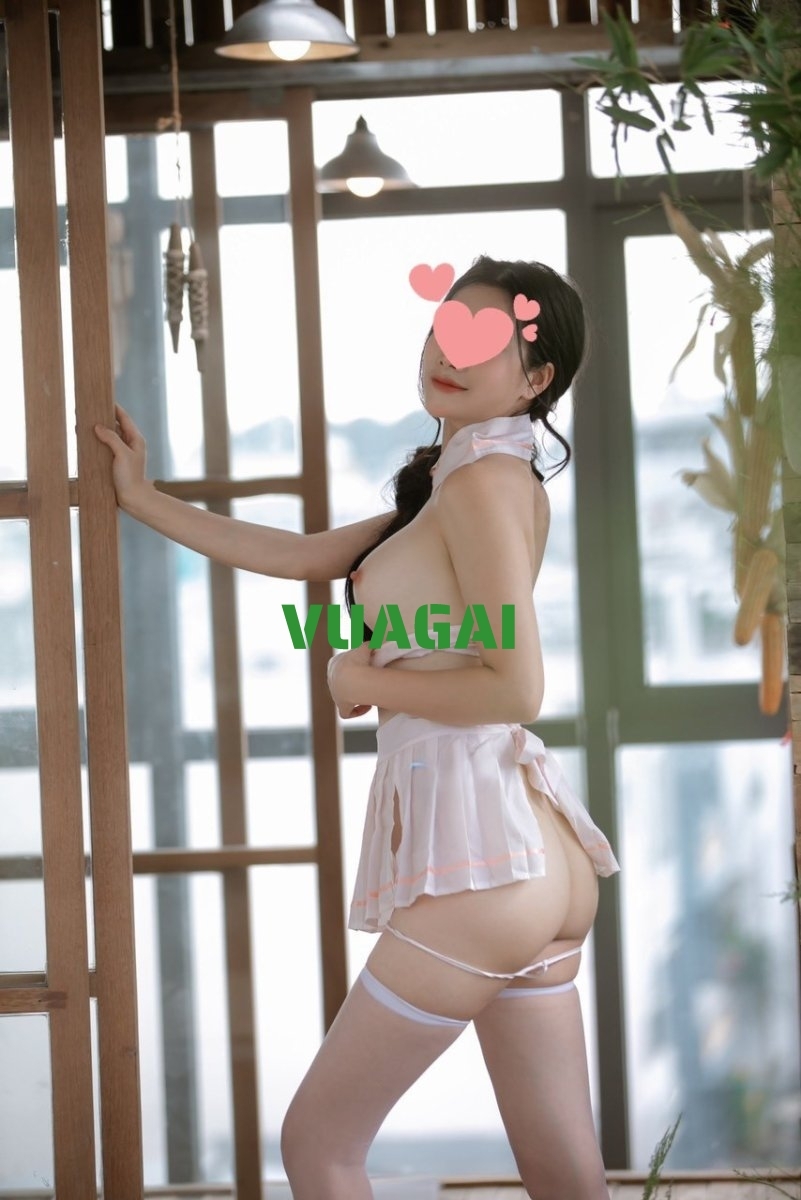 NGỌC LAN - ƯỚT ÁT DUYÊN DÁNG, ĐIỆU ĐÀ, DÁNG CAO, MÔNG MẨY, VÚ HỆ BÁNH DÀY