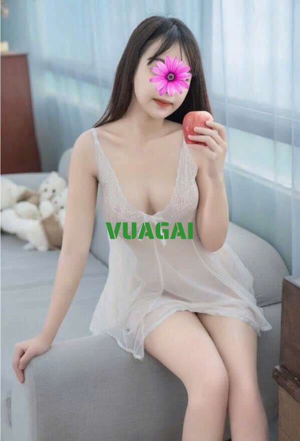 Bé Linh - Hot Girl - Xinh Xắn - Gợi Cảm - Quyến Rũ - Dâm Đãng