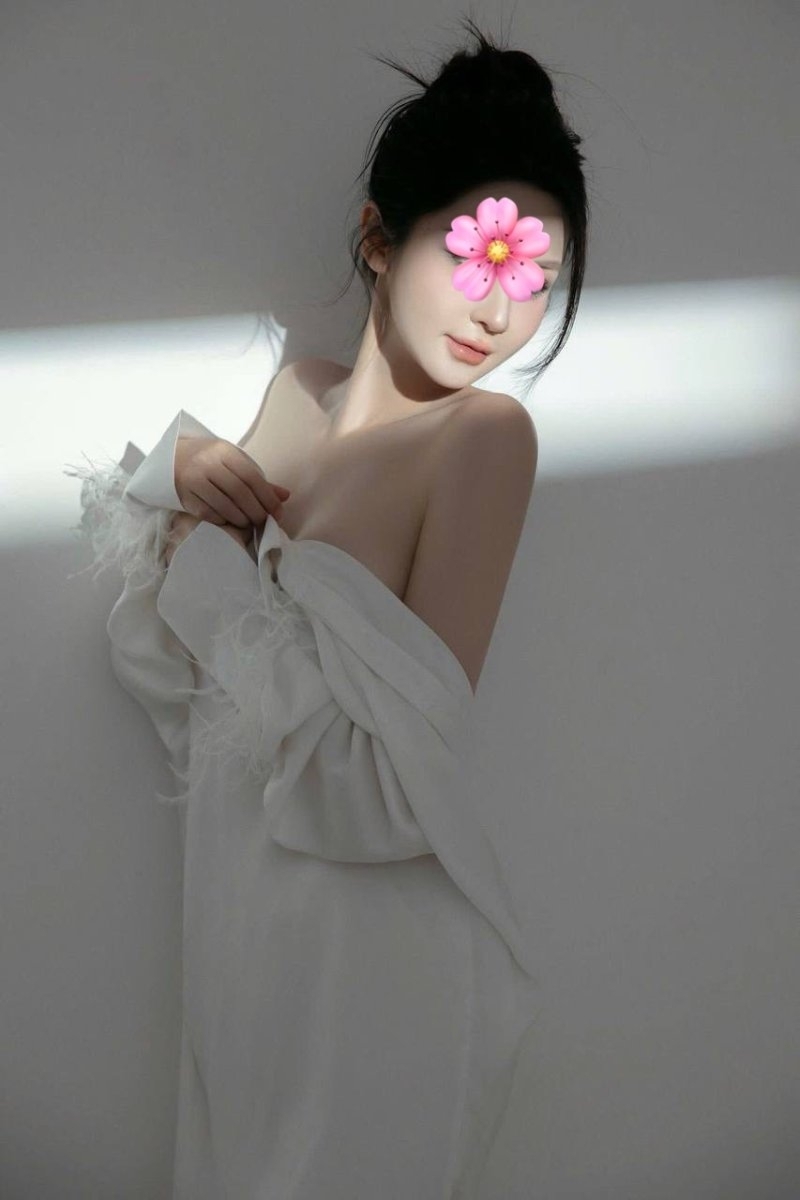 Lại là 1 em bán chuyên chủ tiệm Nail Spa