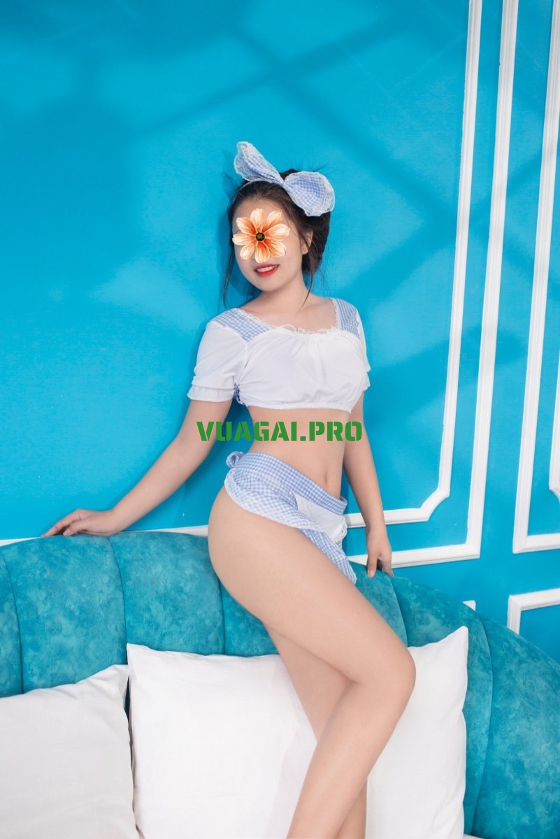 TRÀ MY 2K4 HÀNG MỚI LỚN VÚ BÍM HỒNG HÀO CHỊCH CỰC PHÊ