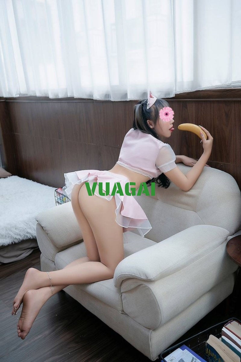 THÚY KIỀU 2K5 - EM GÁI NON TƠ HÀNG NGUYÊN LẦN ĐẦU TIÊN ĐI LÀM - ĐAM MÊ TÌNH DỤC.